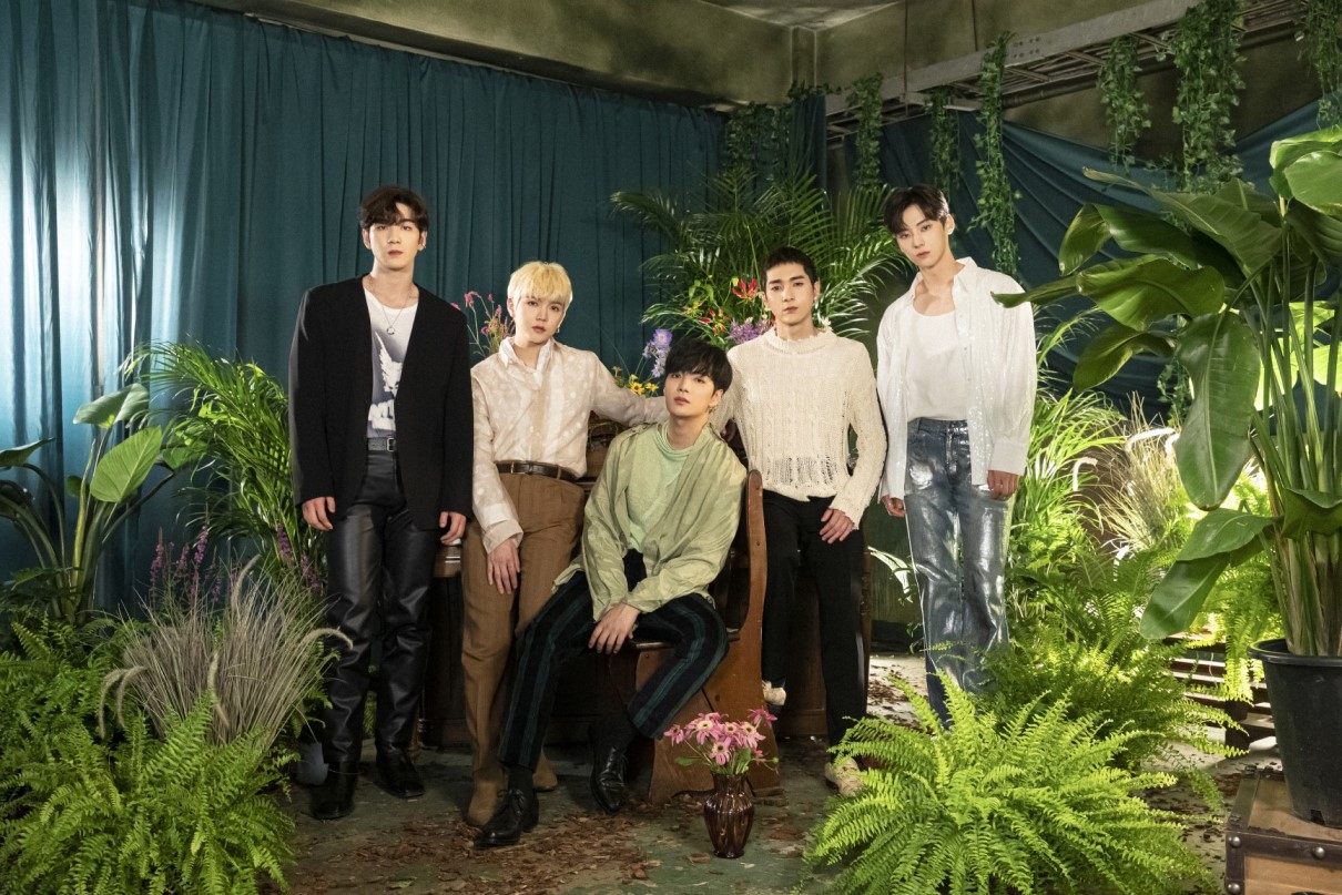 NU'EST 2nd Anniversary Live SHOWTIME2 | NU'EST | ソニーミュージックオフィシャルサイト